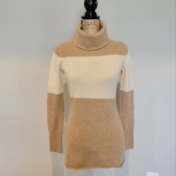 EUC Athleta Cashmere Sweater - Picture 3 of 10